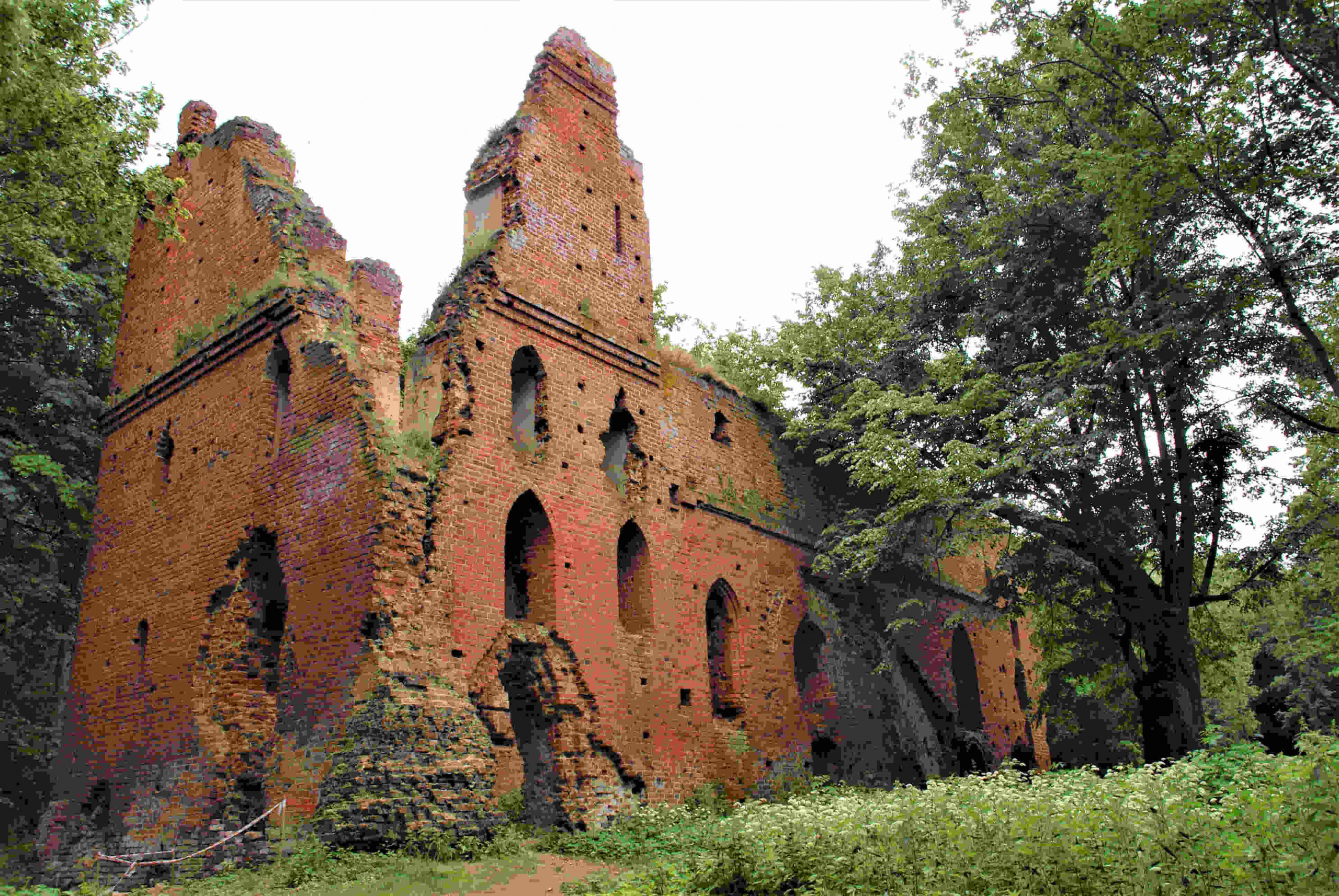 Замок бальга в калининградской области фото